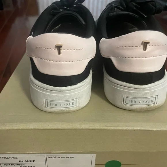 Ted Baker Black Sneakers with Floral Design - Picture 3 of 5